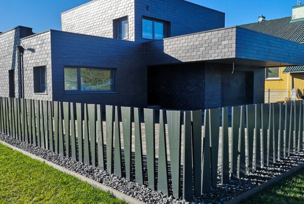 Aston moderni tvora - Metallum Novum