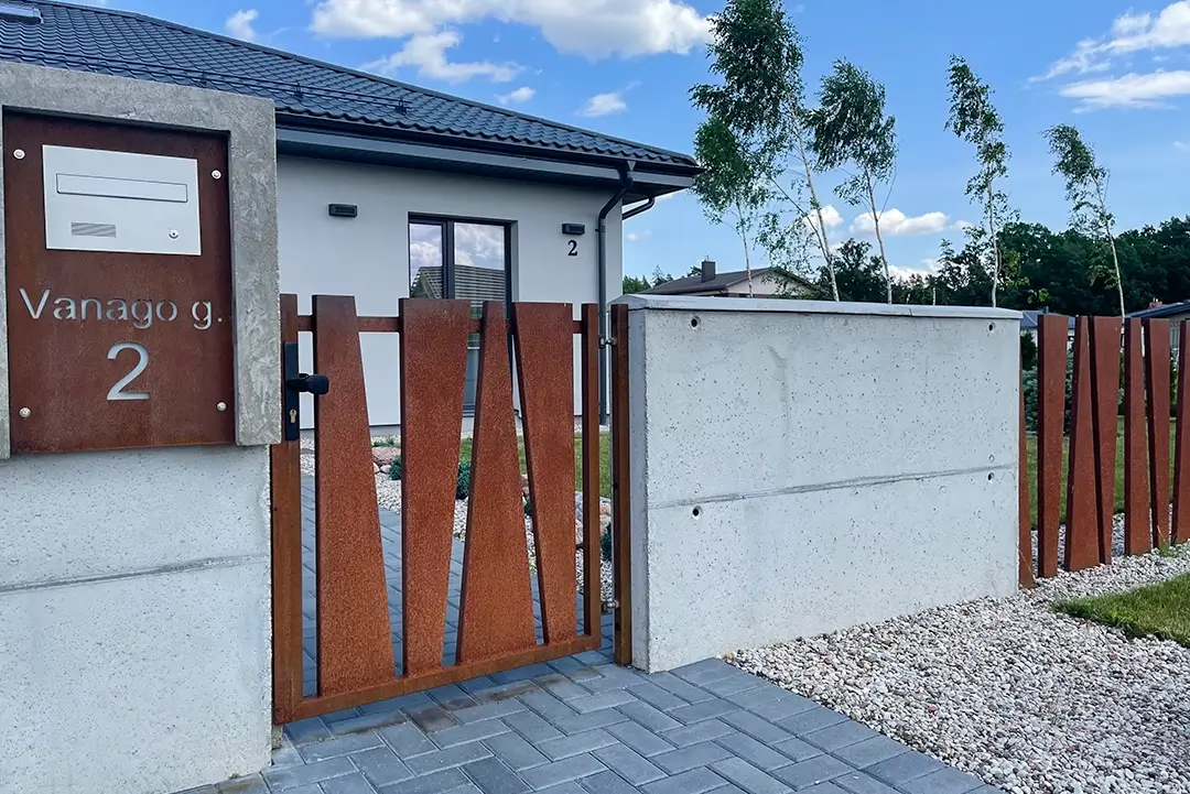 Corten-tvora-Aston-Metallum-Novum-03 - Metallum Novum