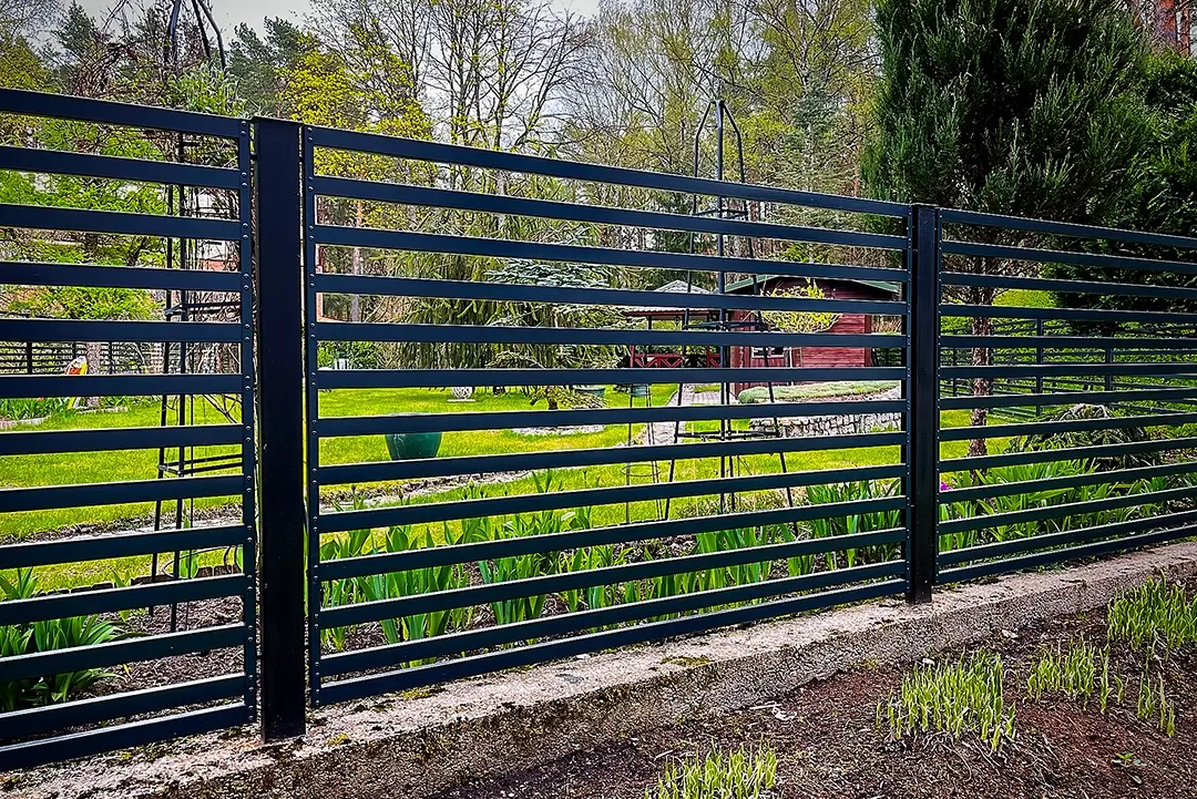 Elegance-polisadine-metaline-tvora-Metallum-Novum-02 - Metallum Novum