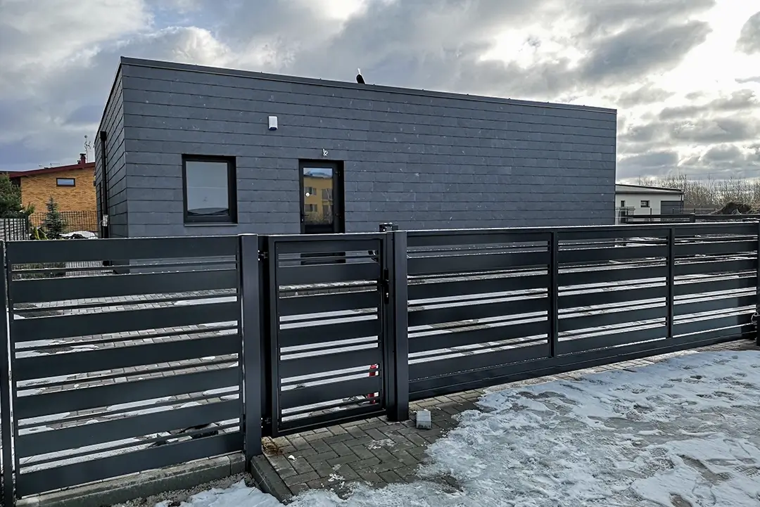 Kombi-polisadine-metaline-tvora-Metallum-Novum-08 - Metallum Novum