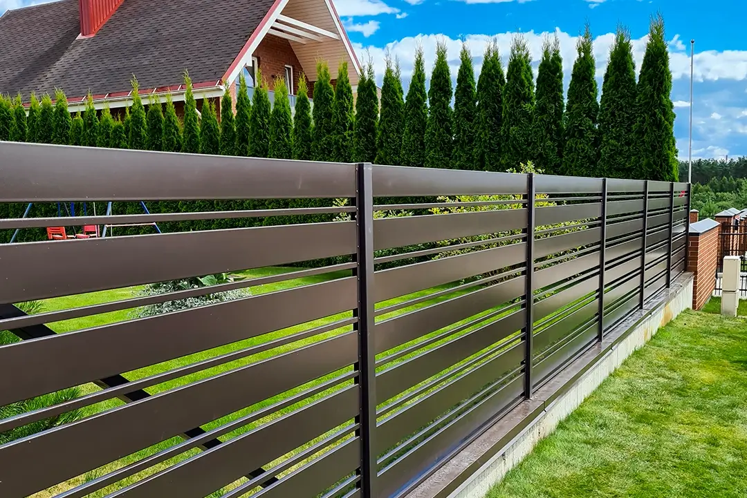 Kombi-polisadine-metaline-tvora-Metallum-Novum-16 - Metallum Novum