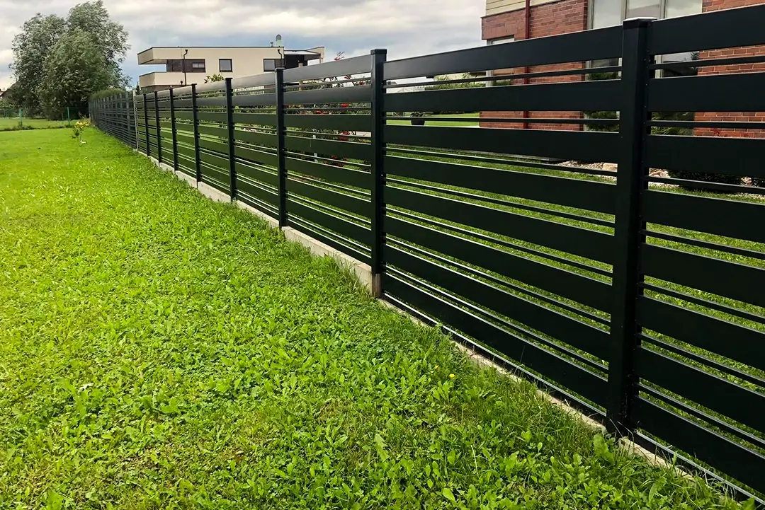 Kombi-polisadine-metaline-tvora-Metallum-Novum-21 - Metallum Novum