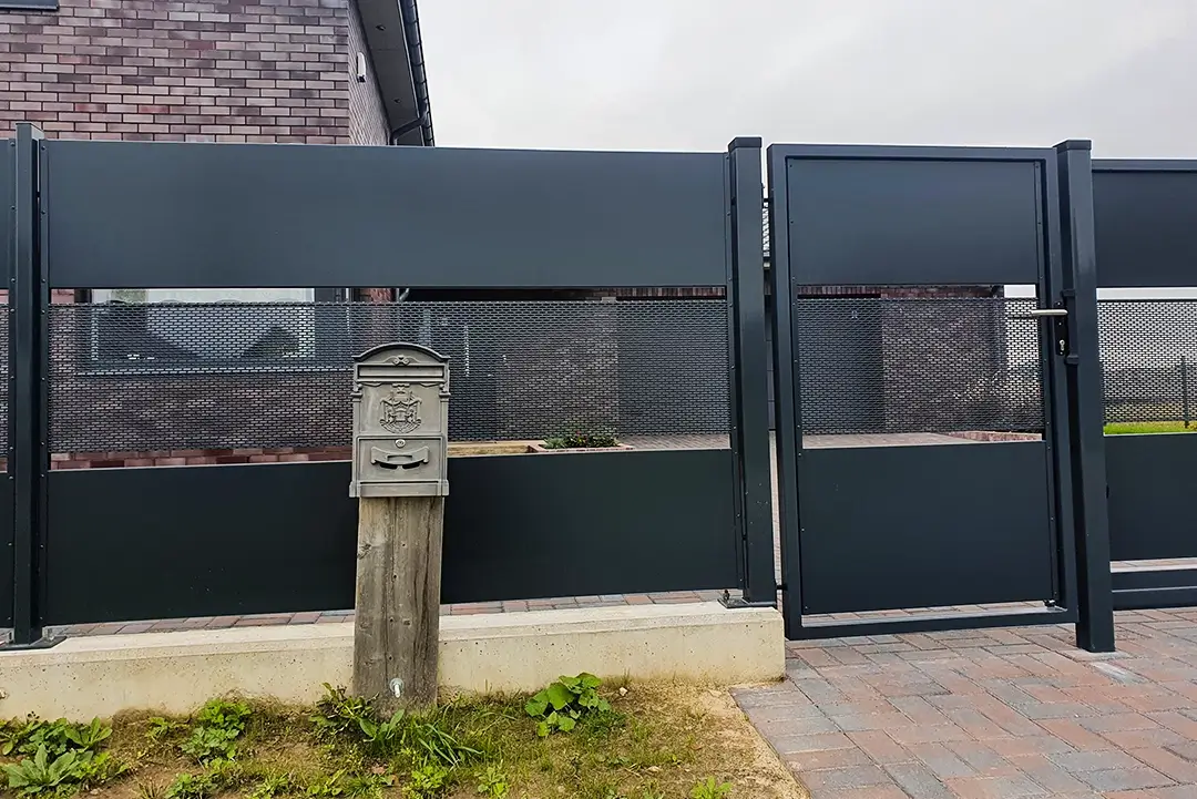 Luka-perfo-polisadine-metaline-tvora-Metallum-Novum-03 - Metallum Novum