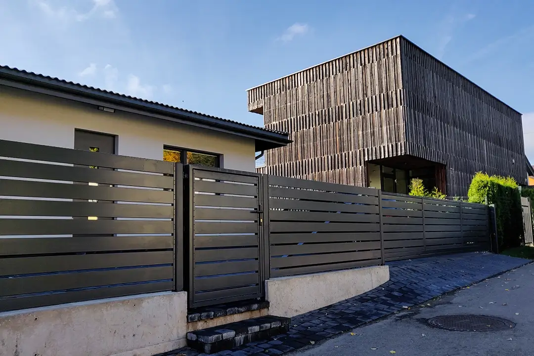 Masiv-polisadine-metaline-tvora-Metallum-Novum-09 - Metallum Novum