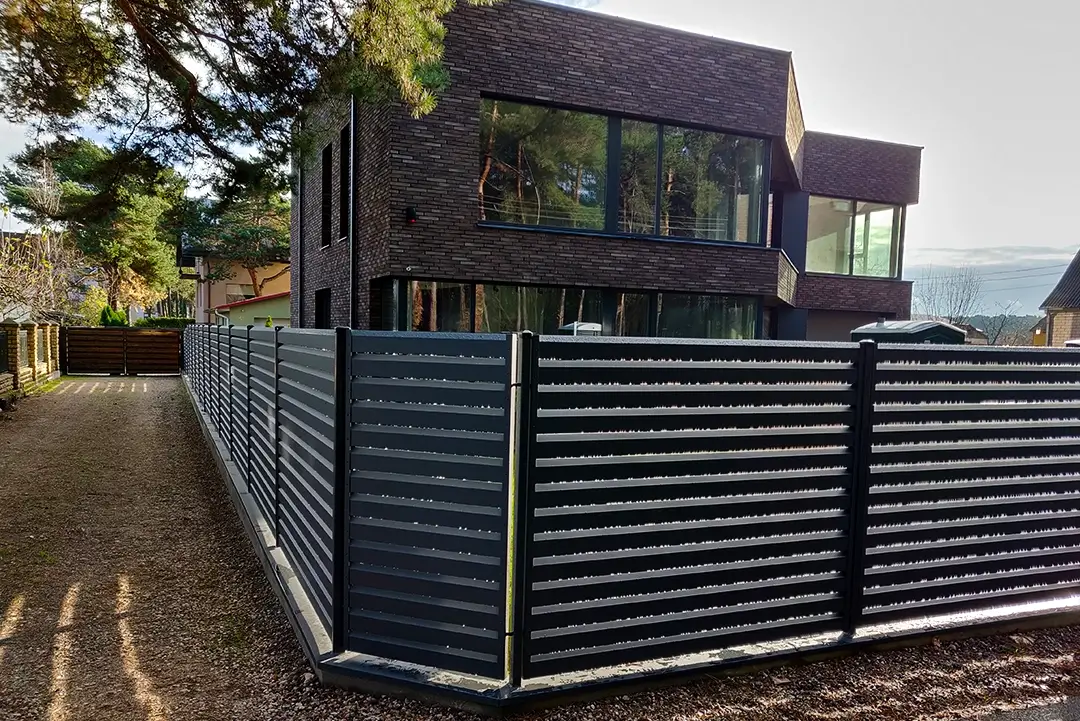 Rombas-skardine-tvora-Metallum-Novum-04 - Metallum Novum