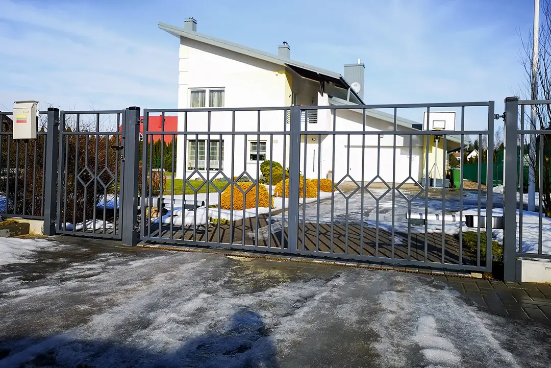 Stilo-metaline-tvora-Metallum-Novum-03 - Metallum Novum