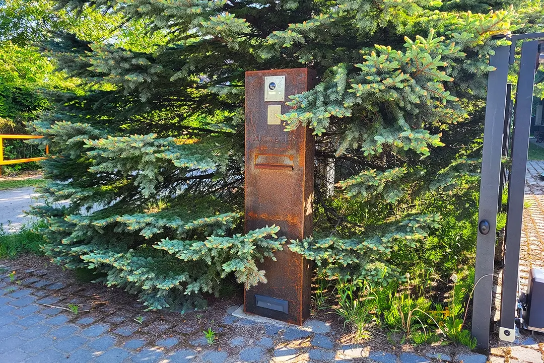 Rudintas-Corten-ismanusis-daugiafunkcinis-stulpas-Metallum-Novum-02 - Metallum Novum