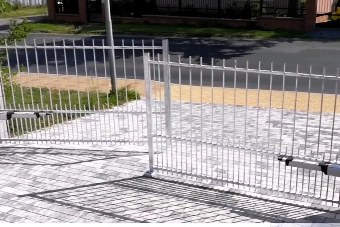 Varstomu-vartu-automatika-BFT-KUSTOS-A25A40-Metallum-Novum-03 - Metallum Novum