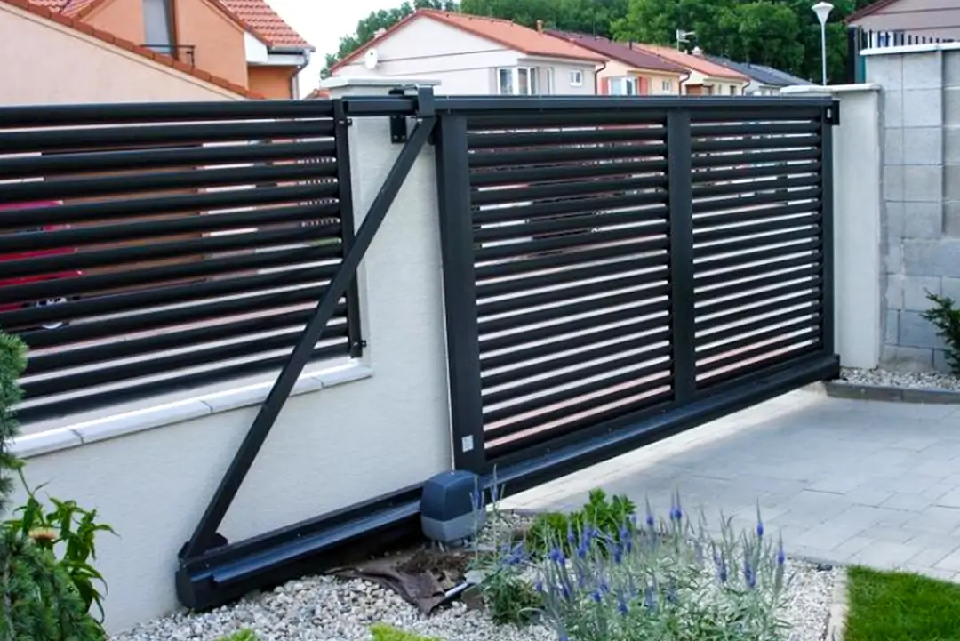 stumdomu-vartu-automatika-horman-lineamatic-Metallum-Novum-03 - Metallum Novum